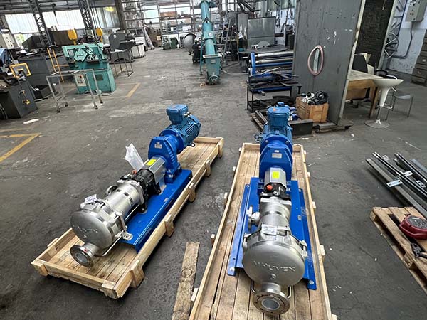 Manutenzione di pompe idrauliche industriali