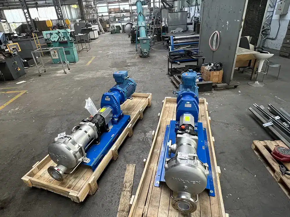 Pompe idrauliche in manutenzione